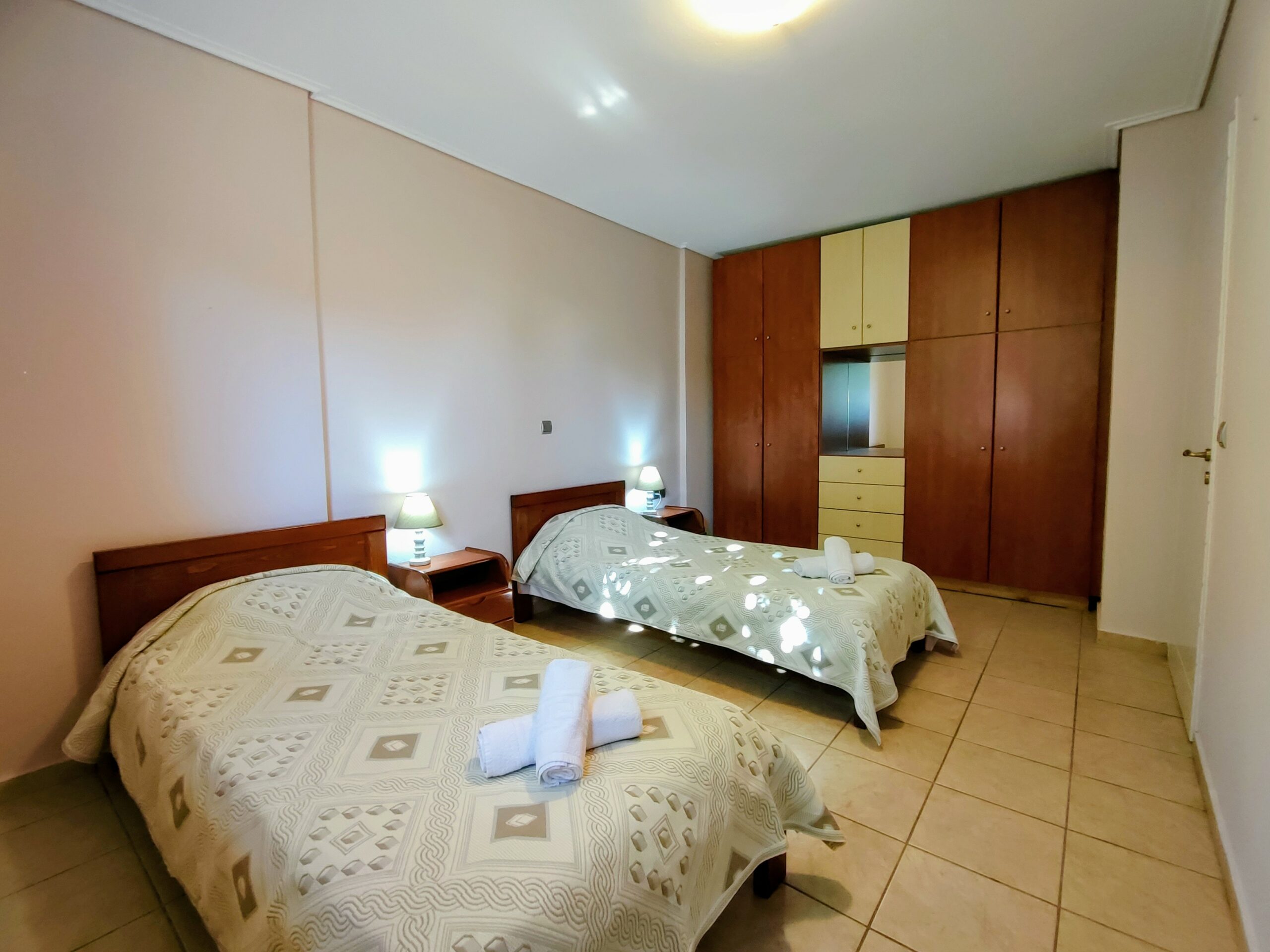  <a style="color:white;"  href="https://myrstia-apartments.com/?page_id=1660">Appartment No5</a>